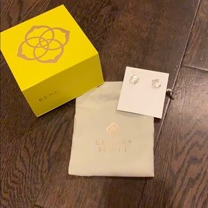 BNWT Kendra Scott Earrings